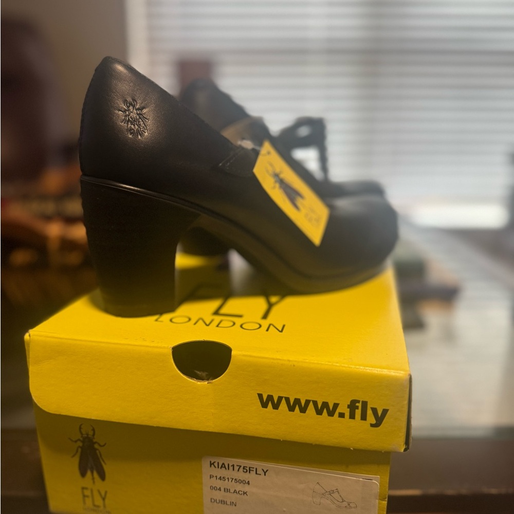 Fly London Black Mary Jane Heels | EU 38 (US 7) | New With Box - Picture 4 of 4